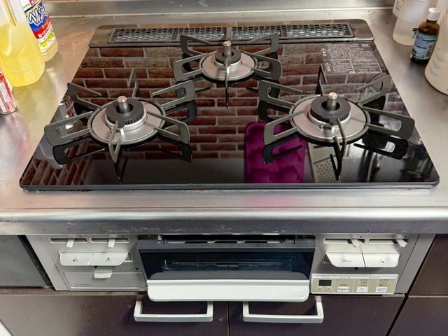 大手での豊富な経験を活かした、店長が直接お伺いする丁寧な作業