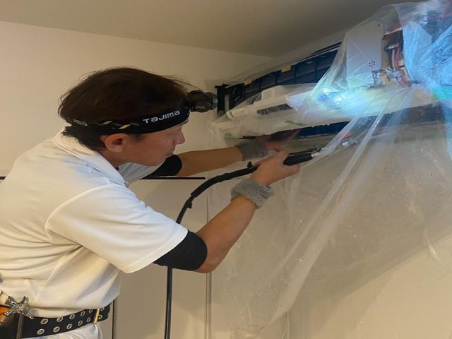 はじめてでも安心｜専門技術でしっかり洗浄｜内部の汚れまで丁寧に清掃します！