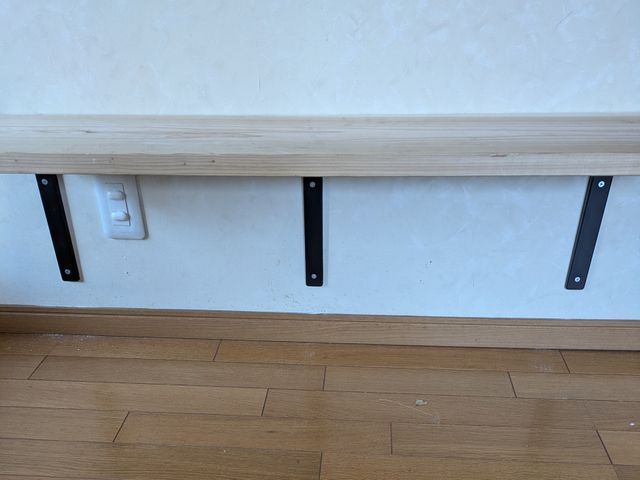 壁掛けシェルフや住宅オプションの設置、取り付け承ります。キャットウォークもOK