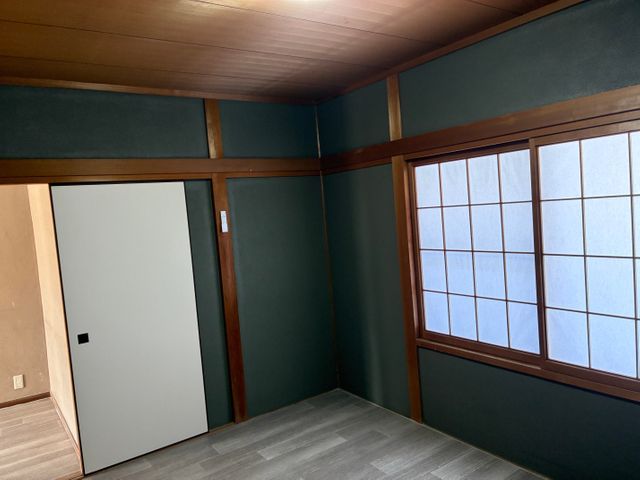 壁紙・クロスのリフォーム / 塗替えいたします！