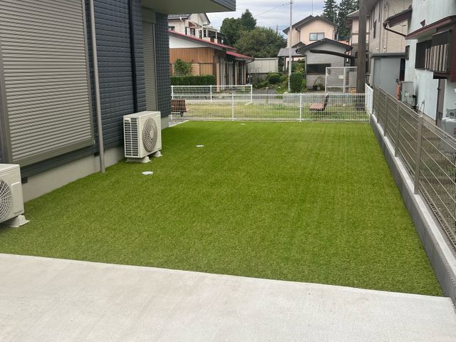 人工芝施工サービス