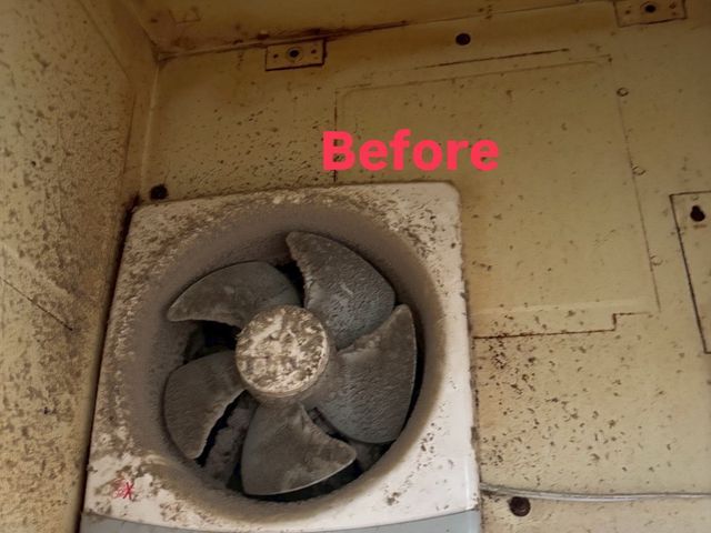 レンジフードは大手不動産とも契約している私たちプロにお任せください！