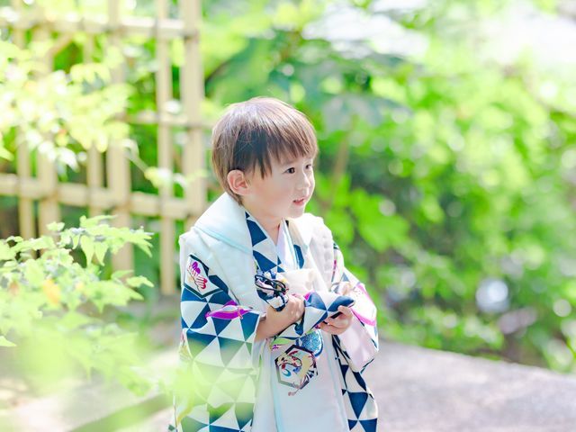 泣いても笑ってもその瞬間が宝物！和傘、ボールブーケ、数字ボードあります