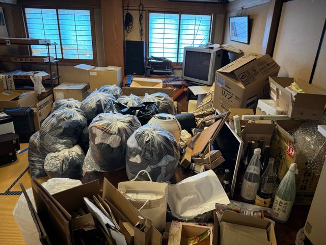 ゴミ屋敷と化したお部屋をスッキリさせます！サービスの画像