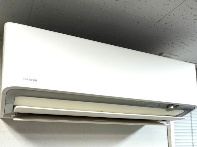 冷えない！水漏れが！エアコンの困った駆けつけます！