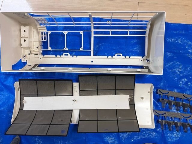 エアコン分解洗浄