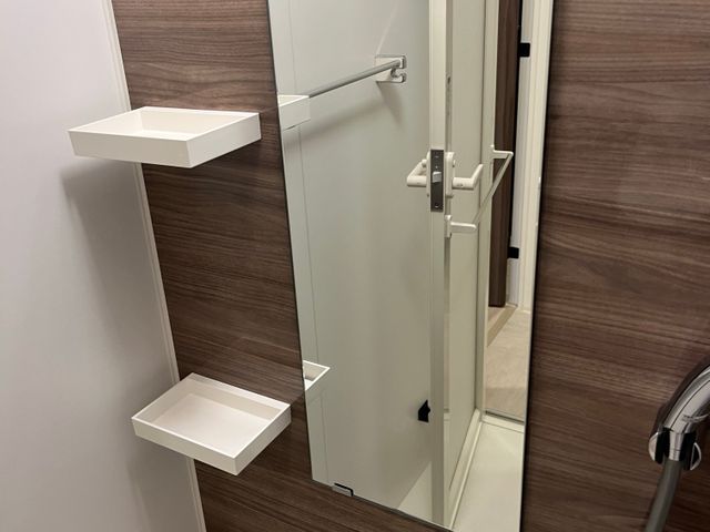 業界最大手クリーニング会社10年以上経験のプロが頑固な汚れ、水垢、油を撃退します