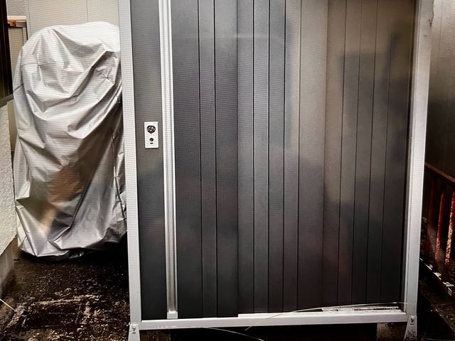 金属製物置解体、回収、中身の不用品回収も対応可能です