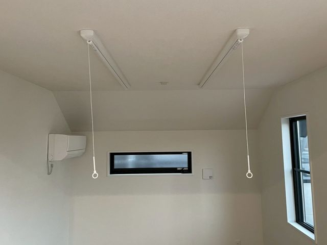 ホスクリーン　室内物干し取付工事