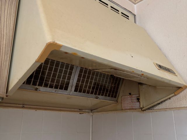 追加料金なし！細かいところまでピカピカに☆頑固な油汚れもおまかせください◎