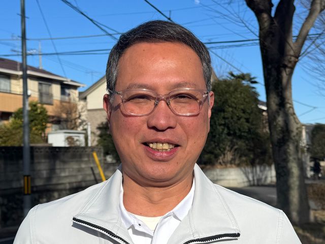 ベランダ床・窓・サッシ・網戸・手すりキレイにします。現地でクレカ・QR決済可！