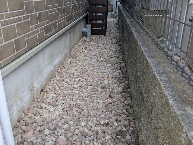 砂利施工承ります！防草シートと砂利の材料費込み！砂利のみ施工は29,000円