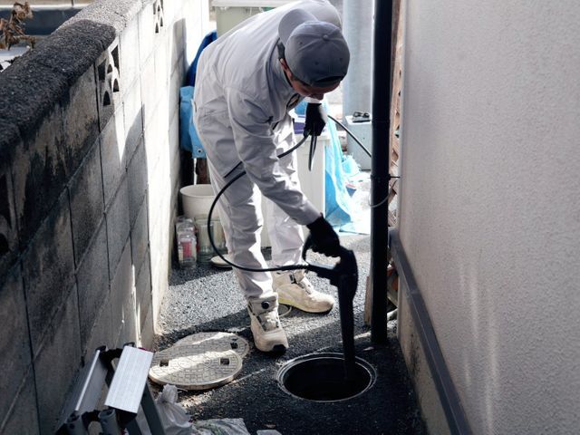 経験7年のプロが高圧洗浄機で徹底洗浄！見えない汚れまでガッツリ落とします！