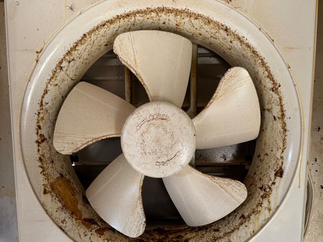 お客様のお力になります！経験と知識を活かして迅速丁寧に作業いたします