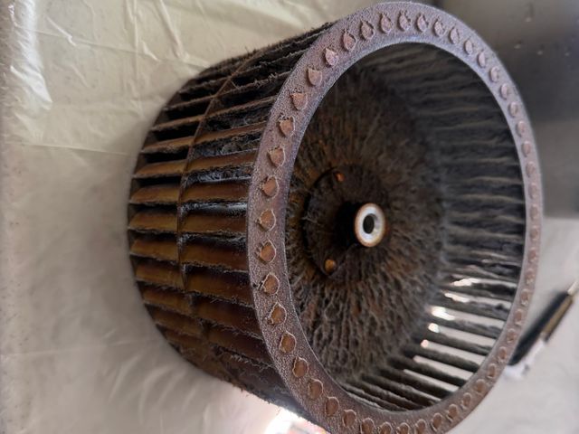 お客様のお力になります！経験と知識を活かして迅速丁寧に作業いたします