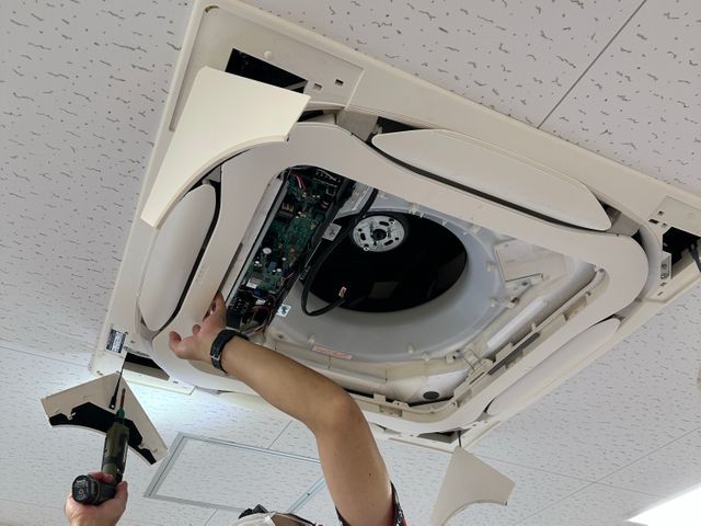 プロの技術でご満足いただけるように心を込めて作業いたします