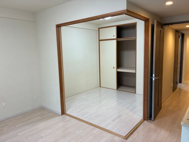 間仕切り壁リフォーム / 撤去致します！