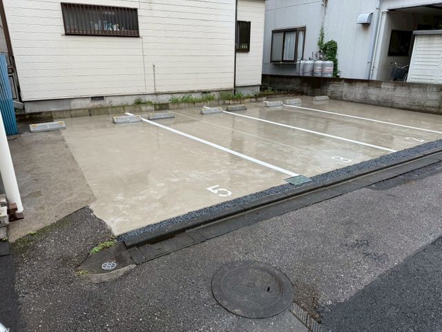 大手からも依頼される信頼の技術と完全自社施工対応。